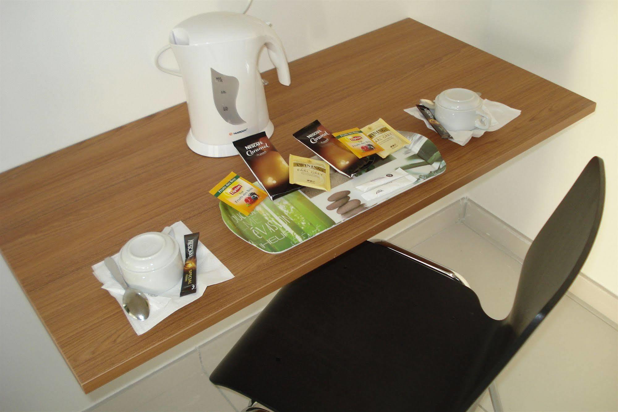 Hotel La Palmeraie Cornebarrieu Luaran gambar